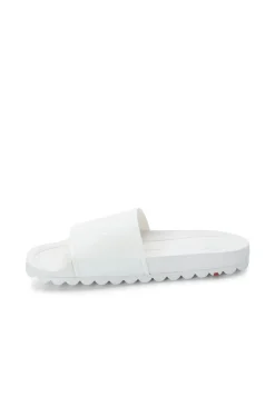 BADESCHUHE