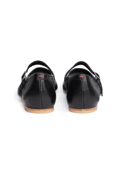 BALLERINAS