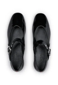 BALLERINAS