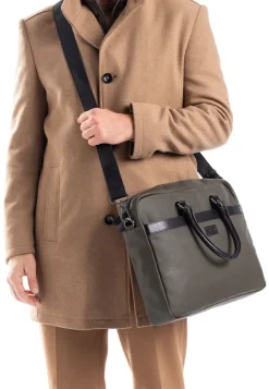 BRIEFCASE