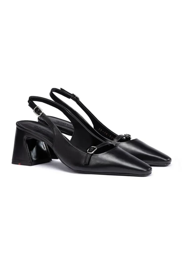 PUMPS