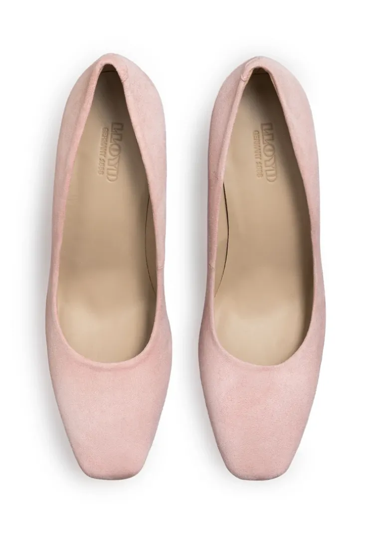 PUMPS