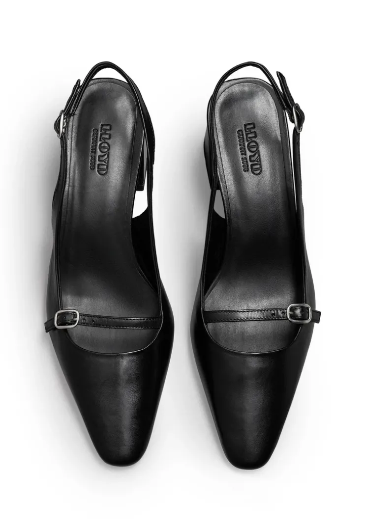 PUMPS
