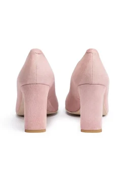 PUMPS