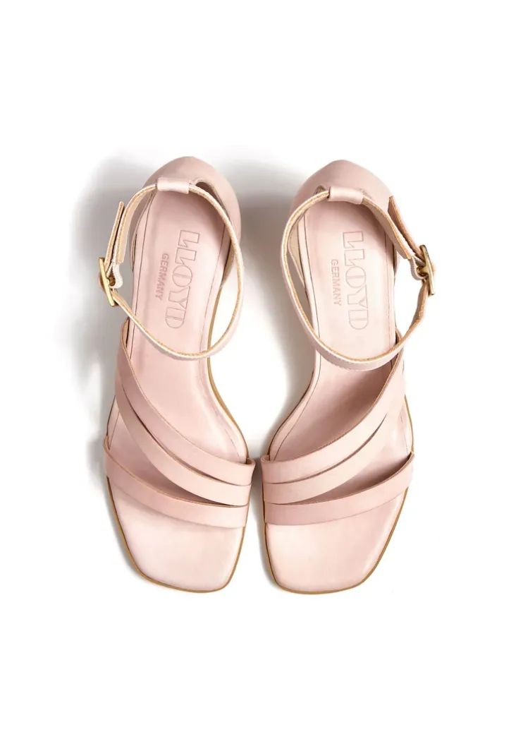 SANDALEN