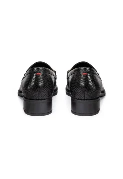 SLIPPER