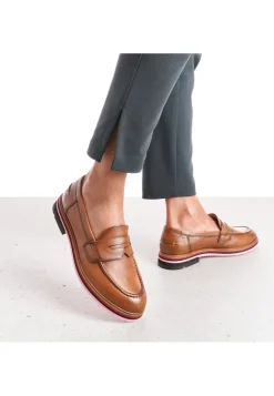 SLIPPER