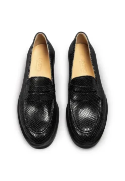 SLIPPER