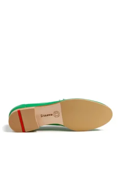 SLIPPER