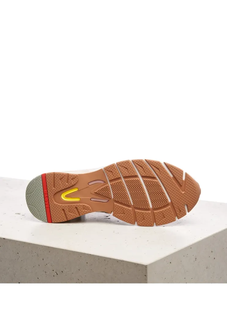 SNEAKER