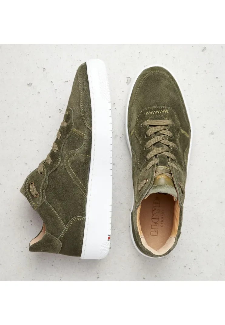 SNEAKER