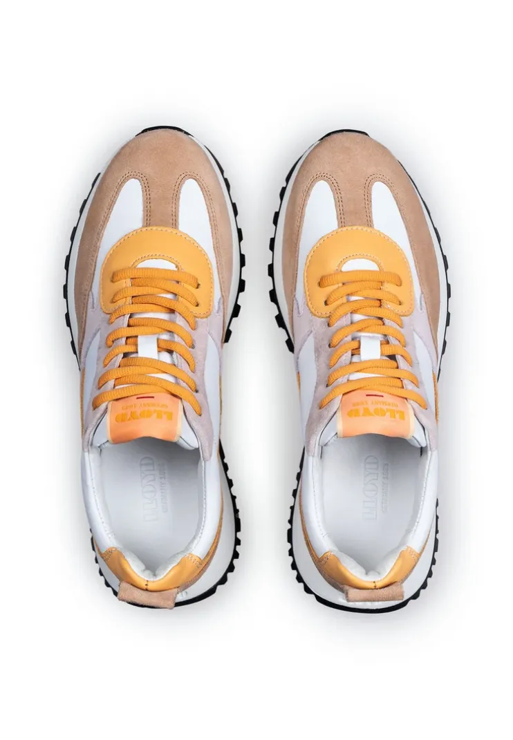 SNEAKER
