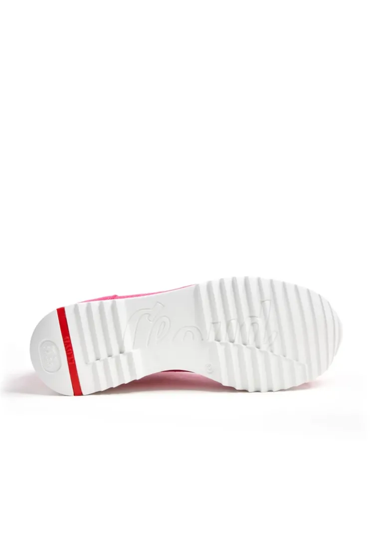 SNEAKER