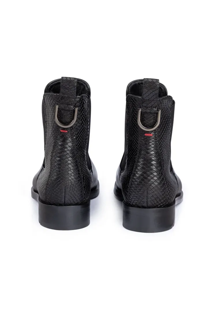 STIEFELETTE