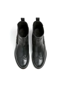 STIEFELETTE
