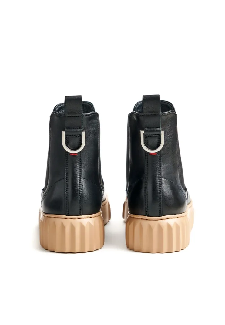 STIEFELETTE