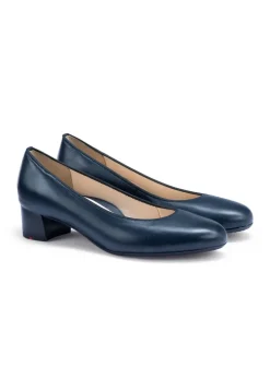 \u200EPUMPS